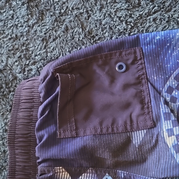 Mario Kart Boy Swim Trunks - Picture 5 of 6